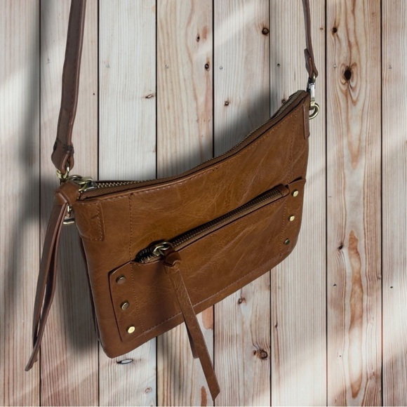 ANTIK KRAFT Savannah Crossbody - Picture 6 of 16